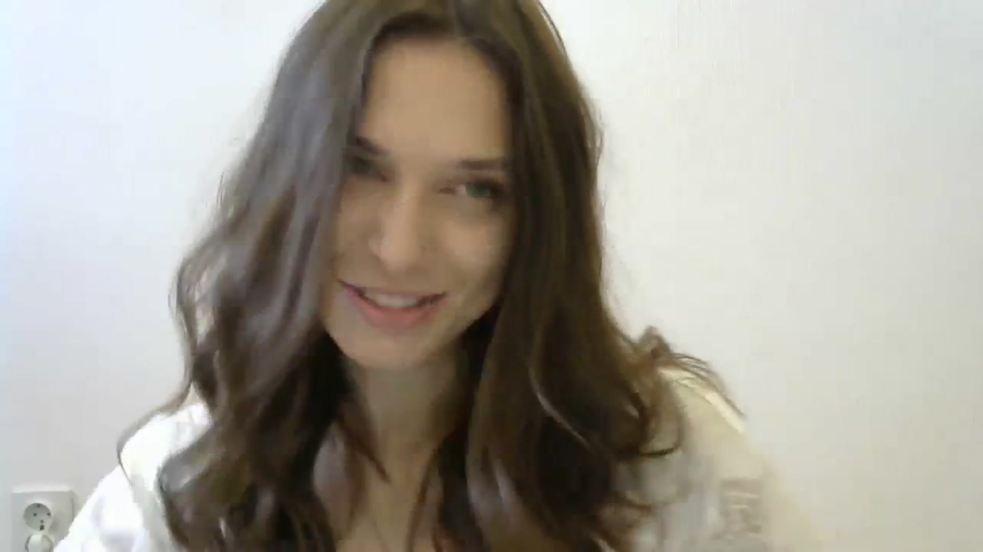 Gallery image thumbnail from HaleyReed's myfreecams stream on, 04/11/2024, 09:55 image 8 of 20