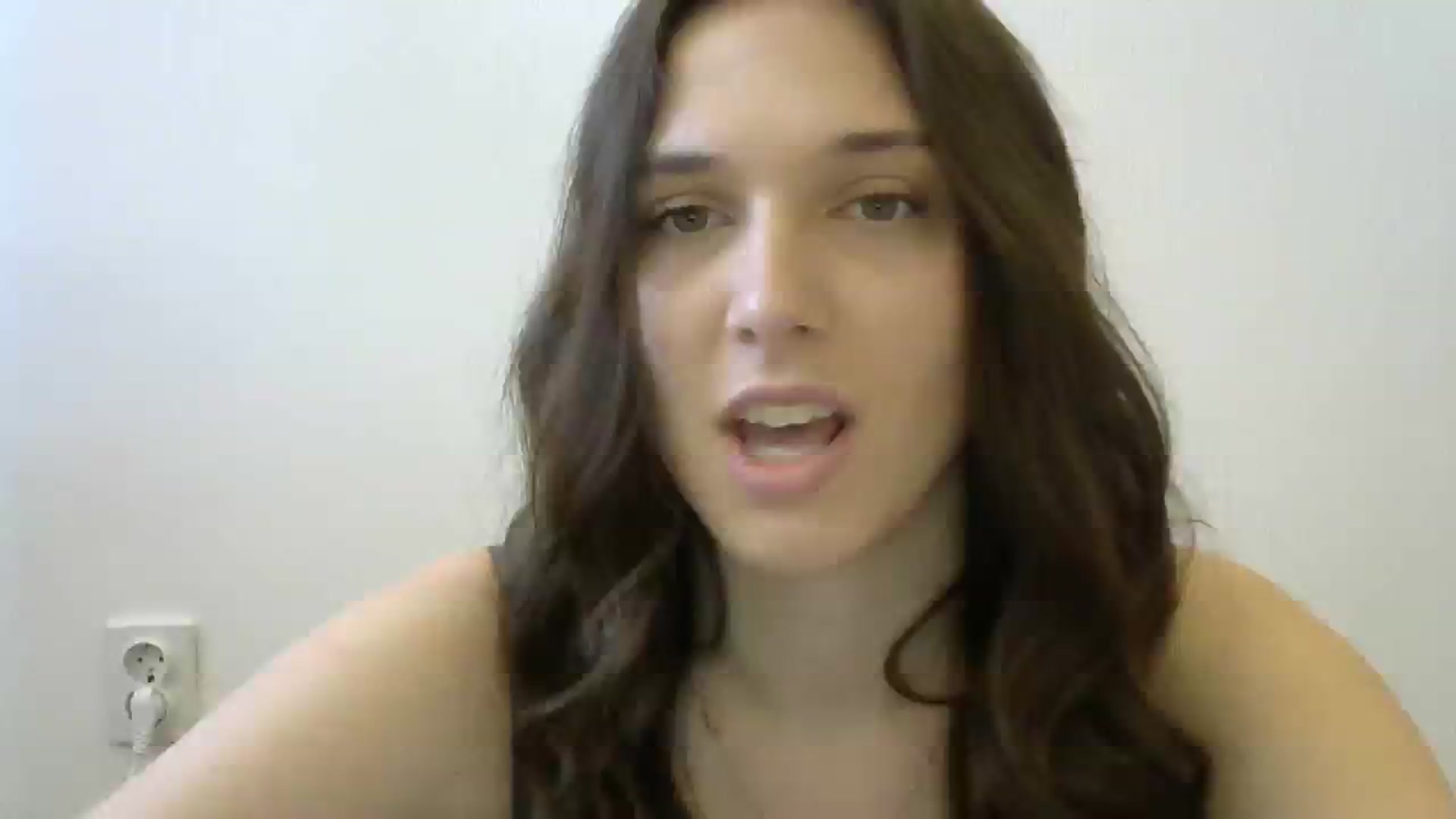 Gallery image thumbnail from HaleyReed's myfreecams stream on, 04/11/2024, 11:10 image 4 of 20