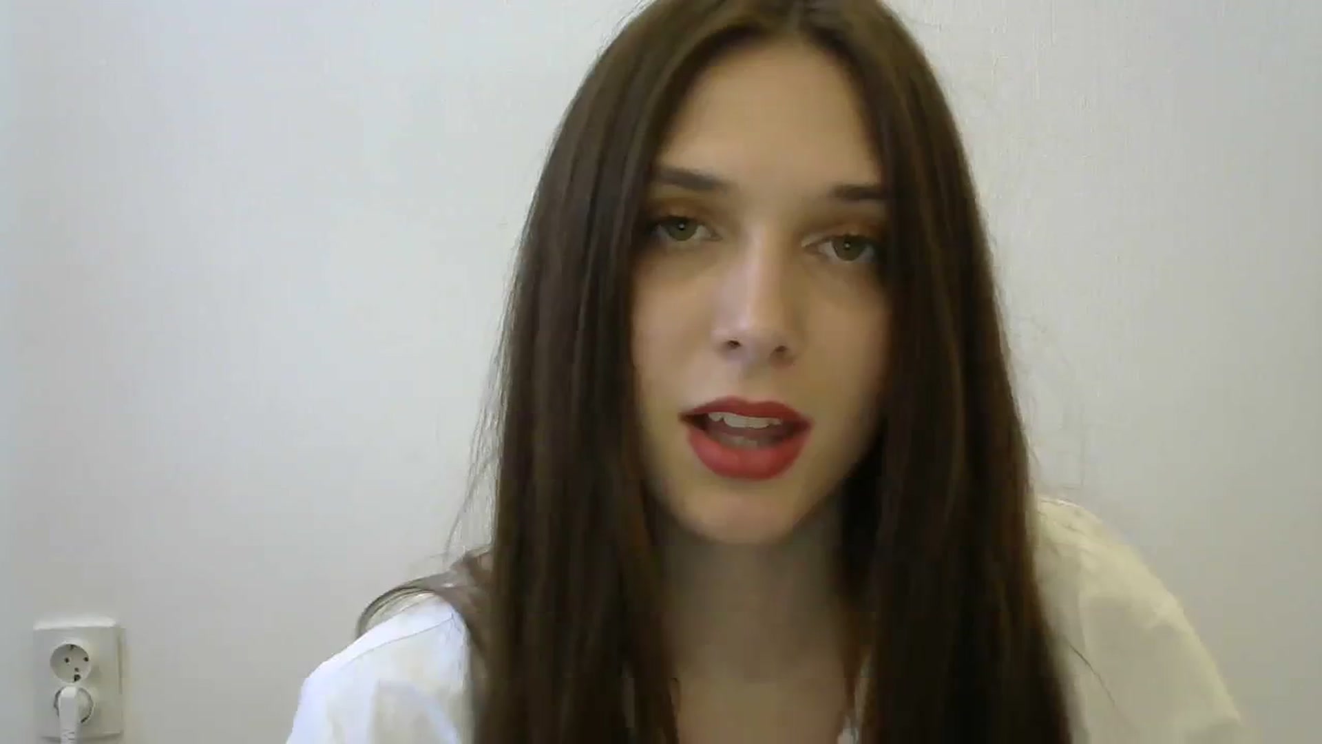 Gallery image thumbnail from HaleyReed's myfreecams stream on, 04/12/2024, 13:39 image 9 of 20