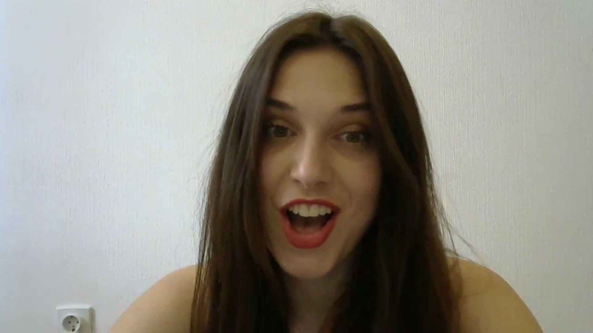 Gallery image thumbnail from HaleyReed's myfreecams stream on, 04/14/2024, 10:26 image 19 of 20