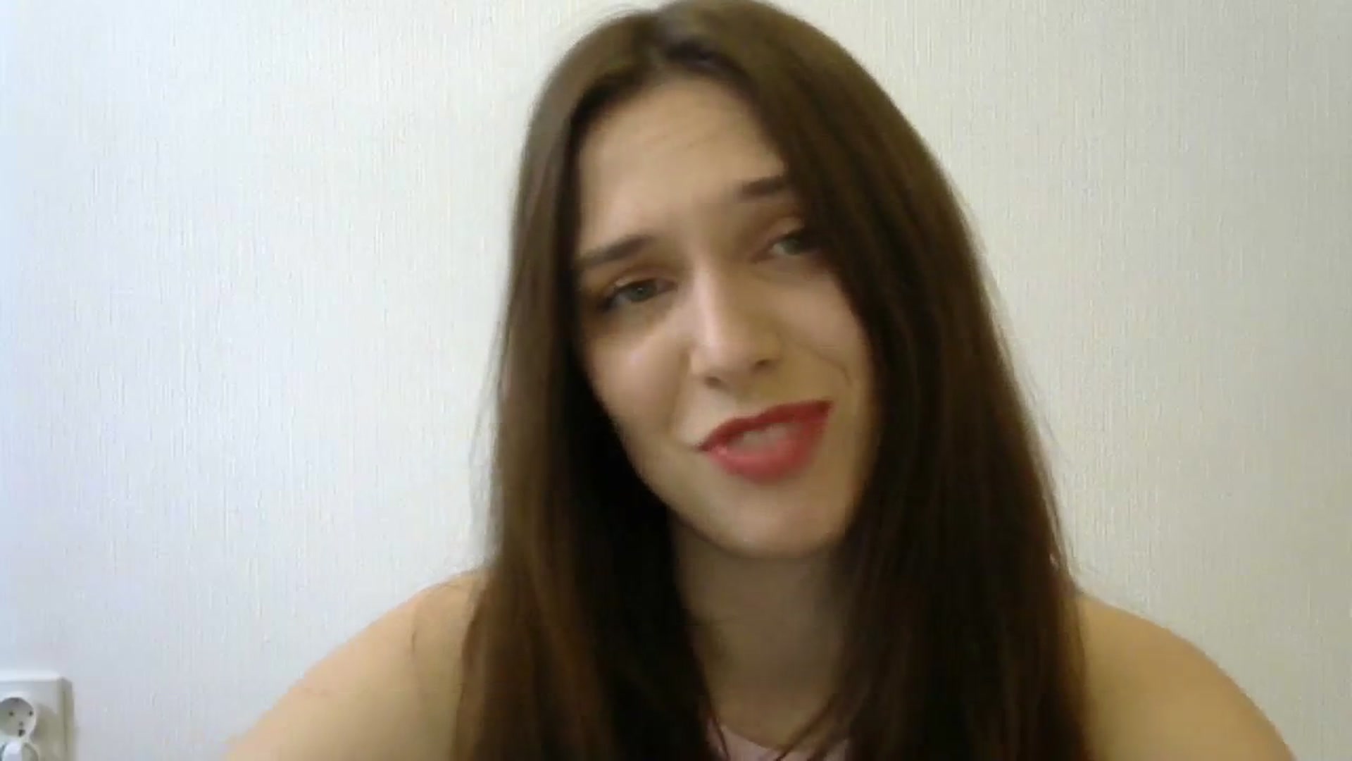 Gallery image thumbnail from HaleyReed's myfreecams stream on, 04/14/2024, 10:26 image 3 of 20