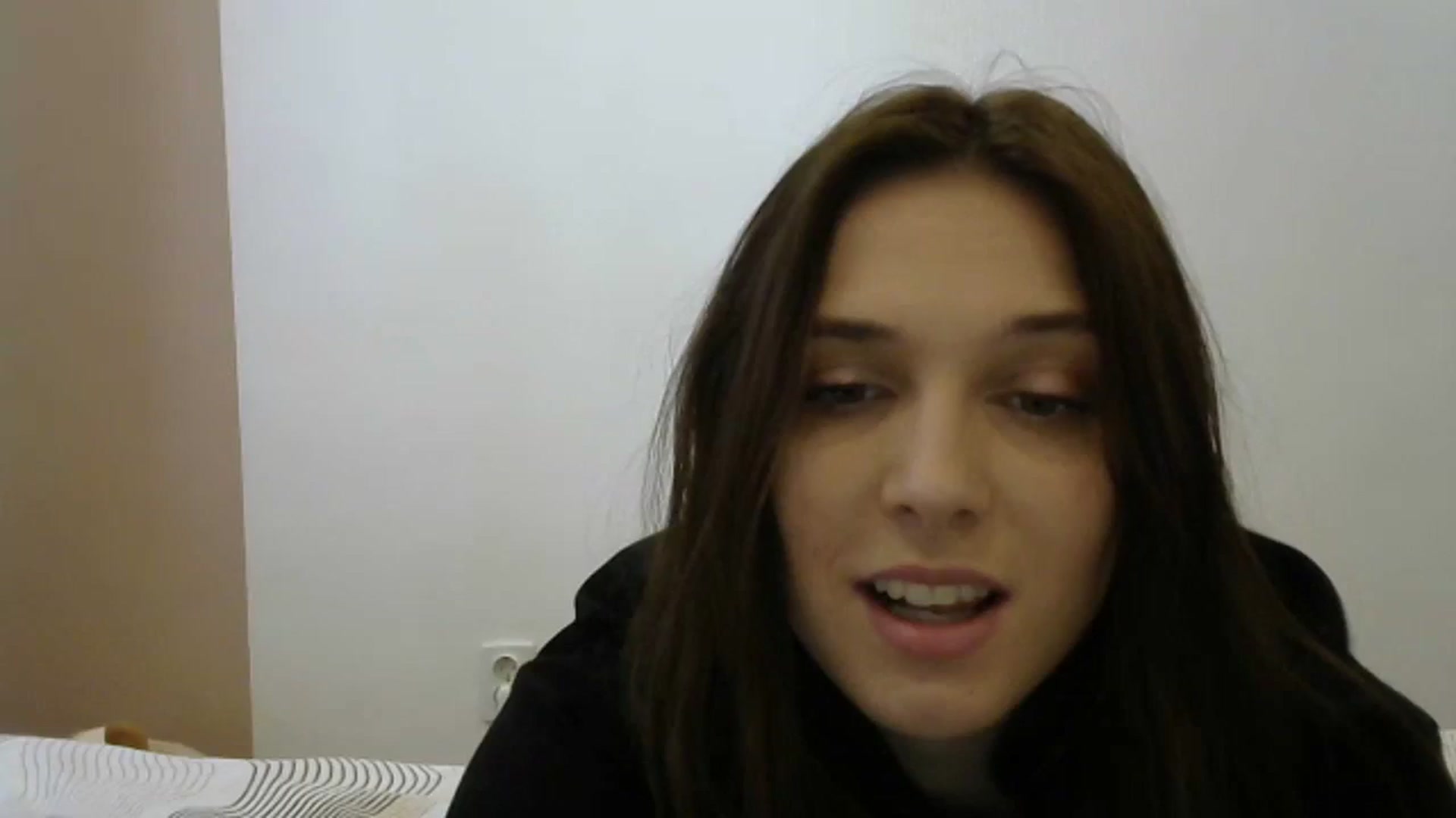 Gallery image thumbnail from HaleyReed's myfreecams stream on, 04/15/2024, 11:33 image 6 of 20