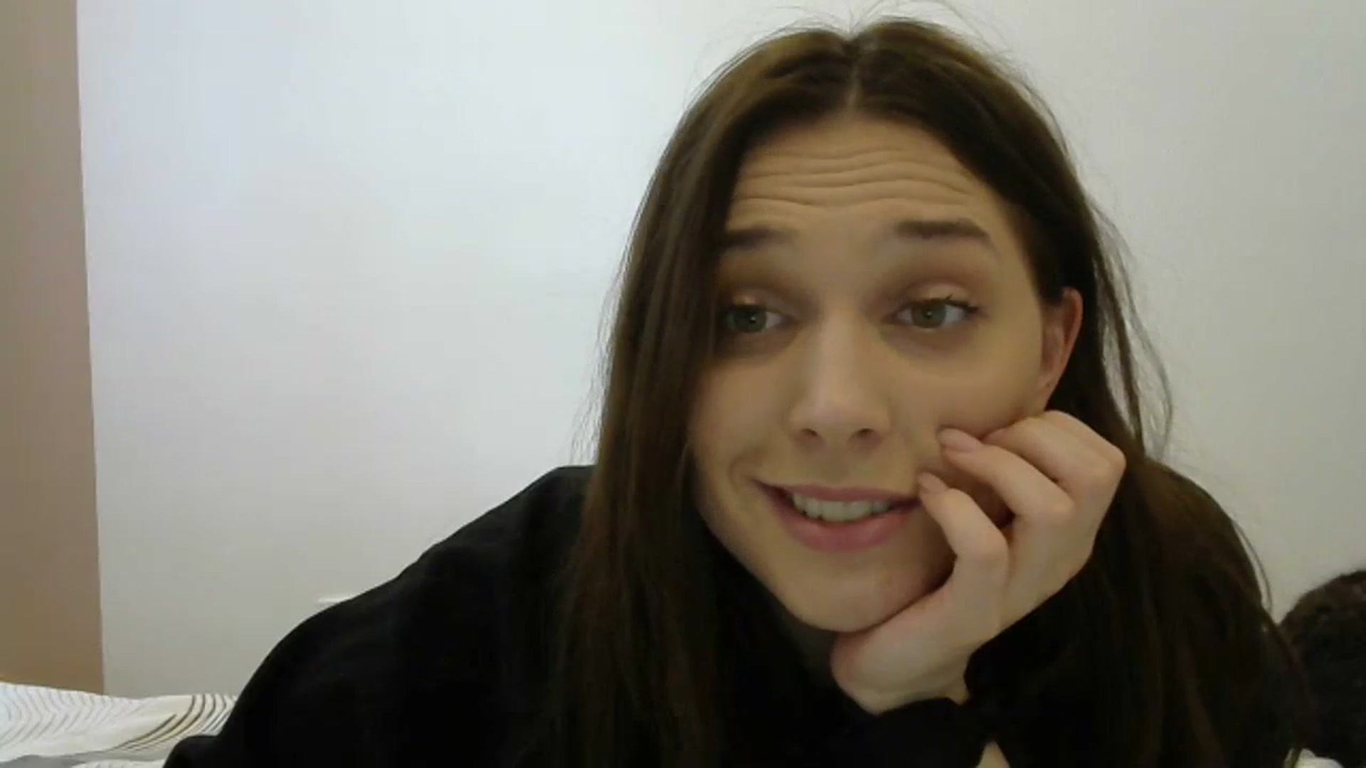 Gallery image thumbnail from HaleyReed's myfreecams stream on, 04/15/2024, 11:33 image 10 of 20