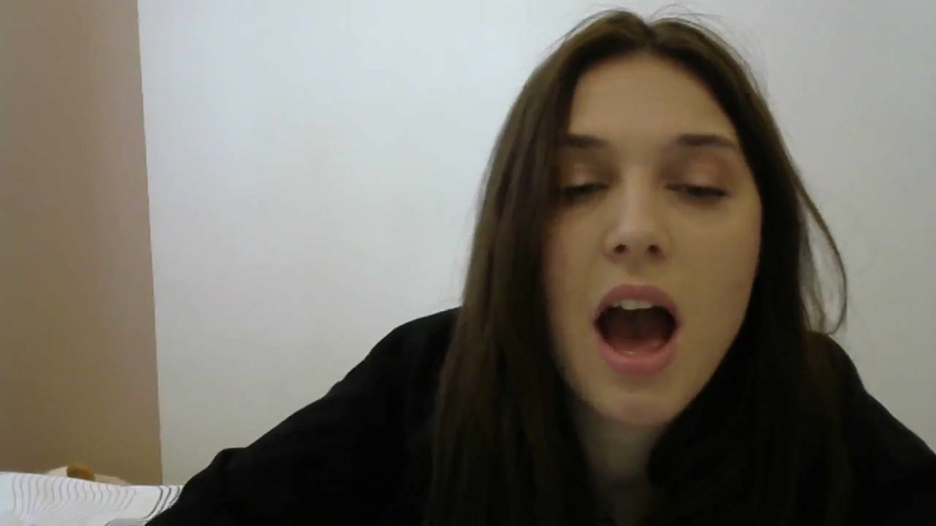 Gallery image thumbnail from HaleyReed's myfreecams stream on, 04/15/2024, 11:33 image 9 of 20