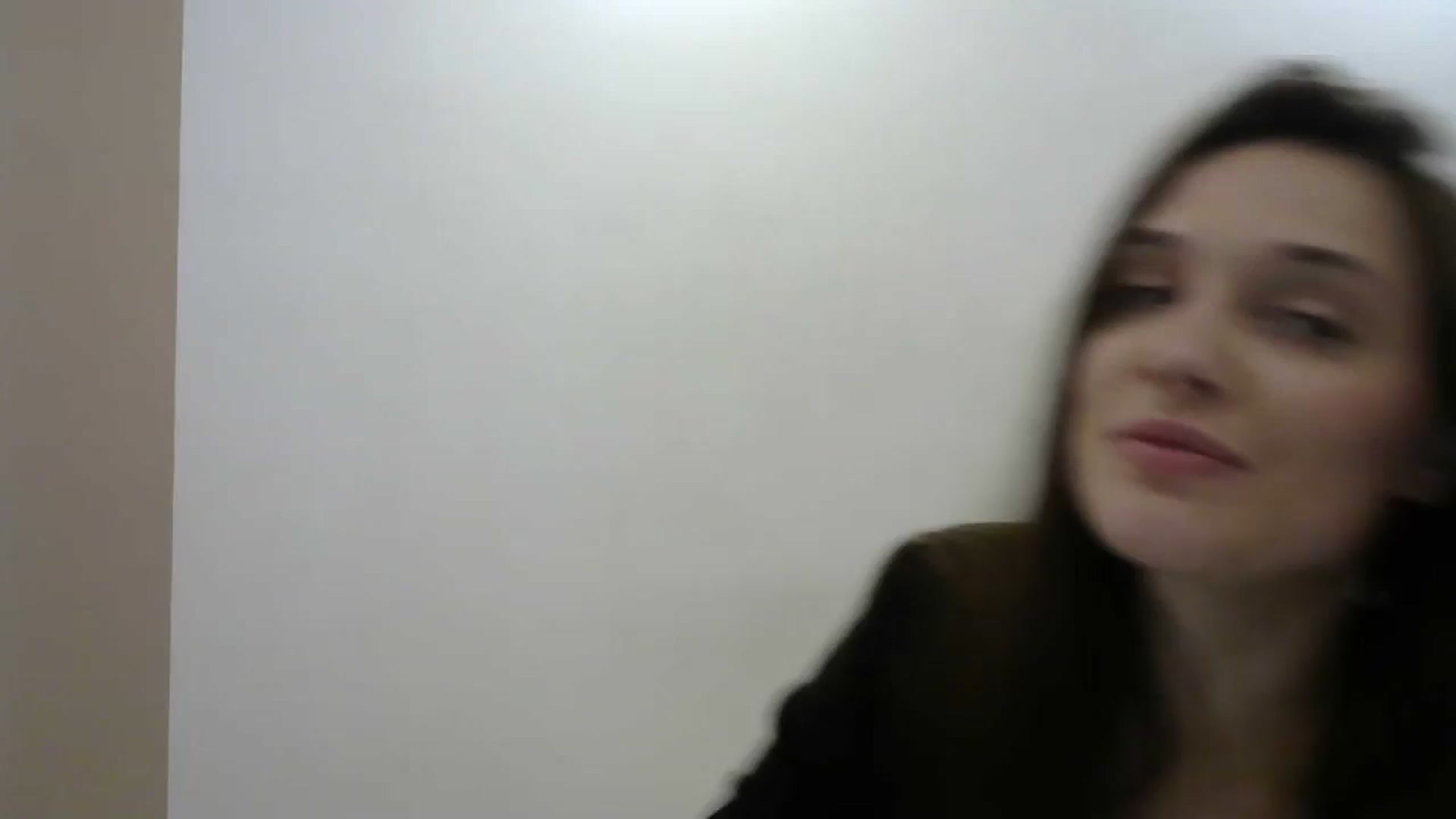 Gallery image thumbnail from HaleyReed's myfreecams stream on, 04/17/2024, 15:48 image 5 of 20