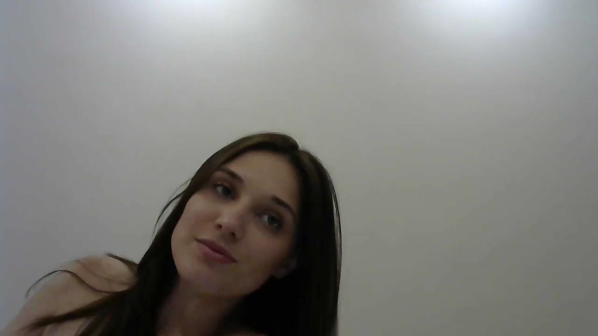 Gallery image thumbnail from HaleyReed's myfreecams stream on, 04/17/2024, 15:48 image 12 of 20