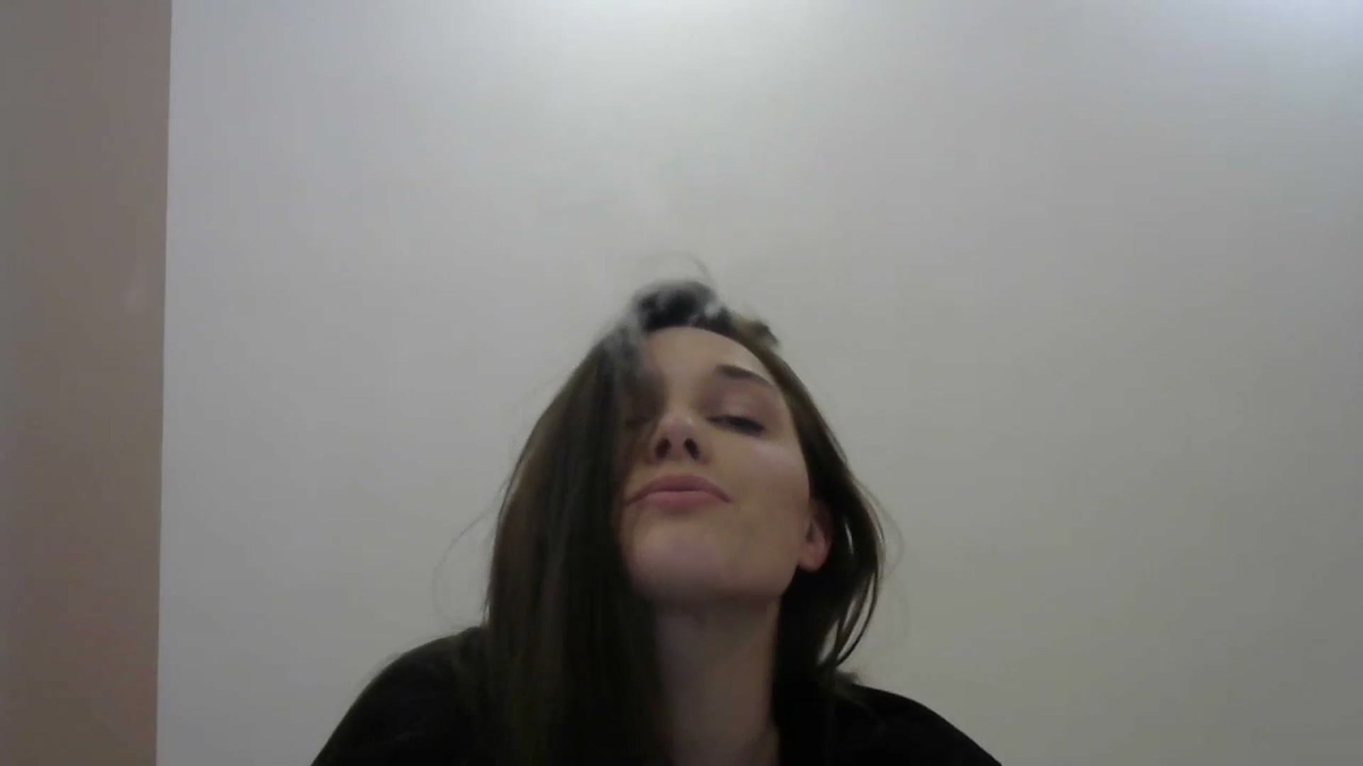 Gallery image thumbnail from HaleyReed's myfreecams stream on, 04/17/2024, 15:48 image 7 of 20
