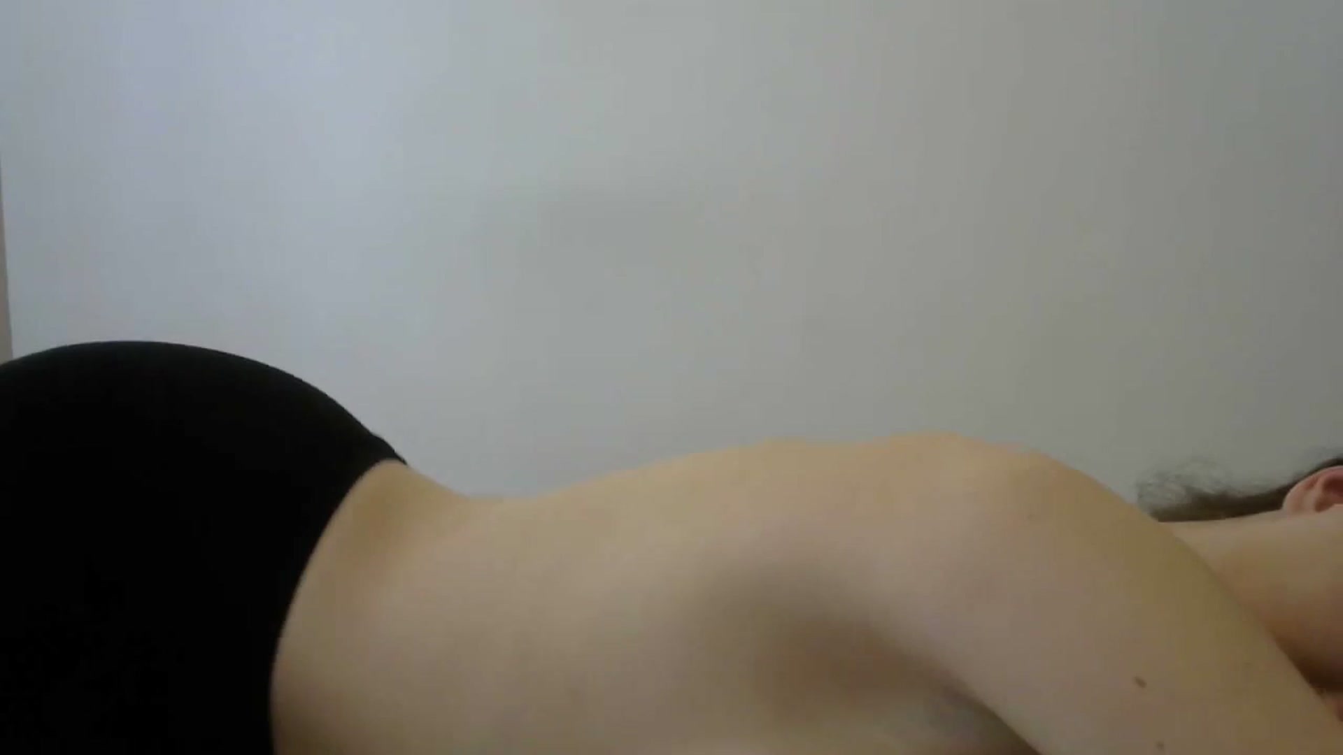 Gallery image thumbnail from HaleyReed's myfreecams stream on, 04/18/2024, 10:28 image 2 of 20