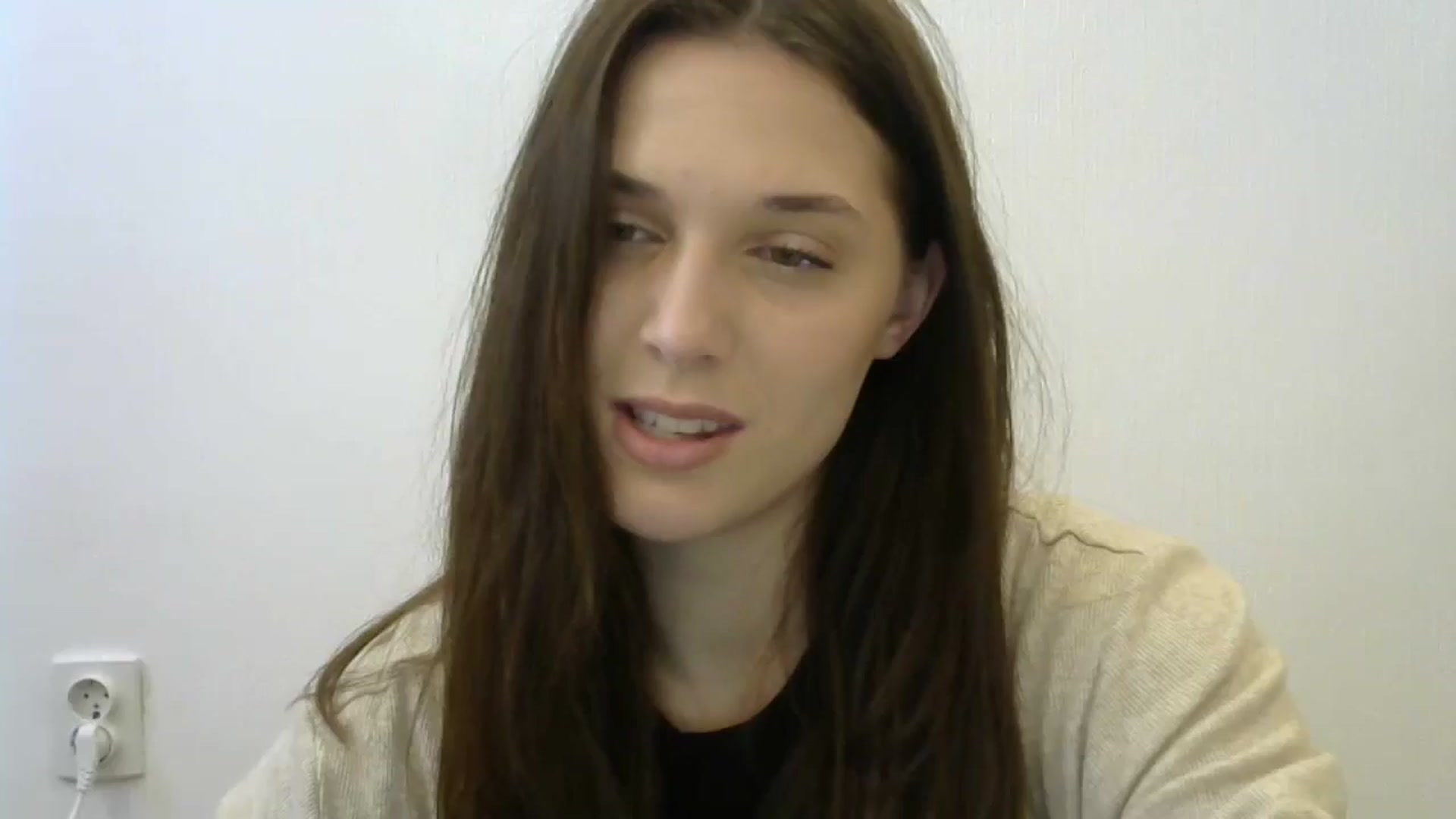 Gallery image thumbnail from HaleyReed's myfreecams stream on, 04/21/2024, 12:47 image 1 of 20