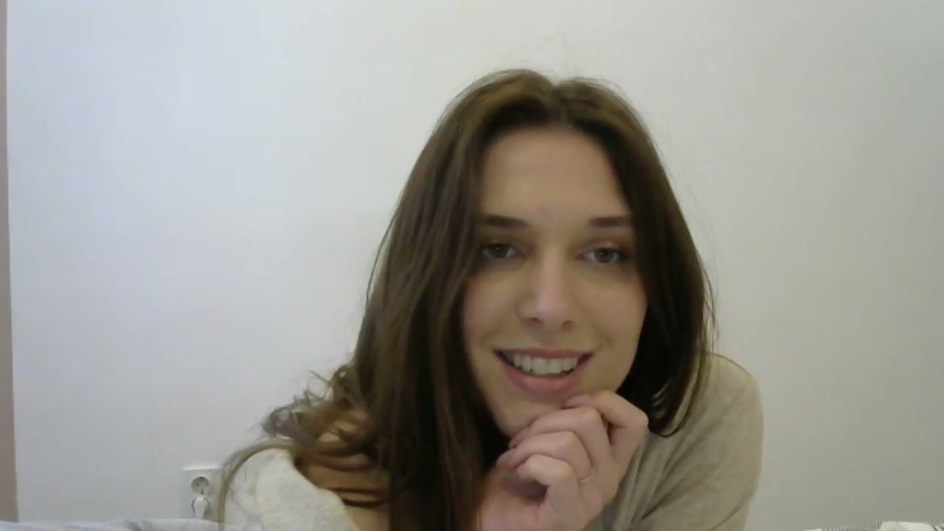 Gallery image thumbnail from HaleyReed's myfreecams stream on, 04/21/2024, 14:43 image 11 of 20