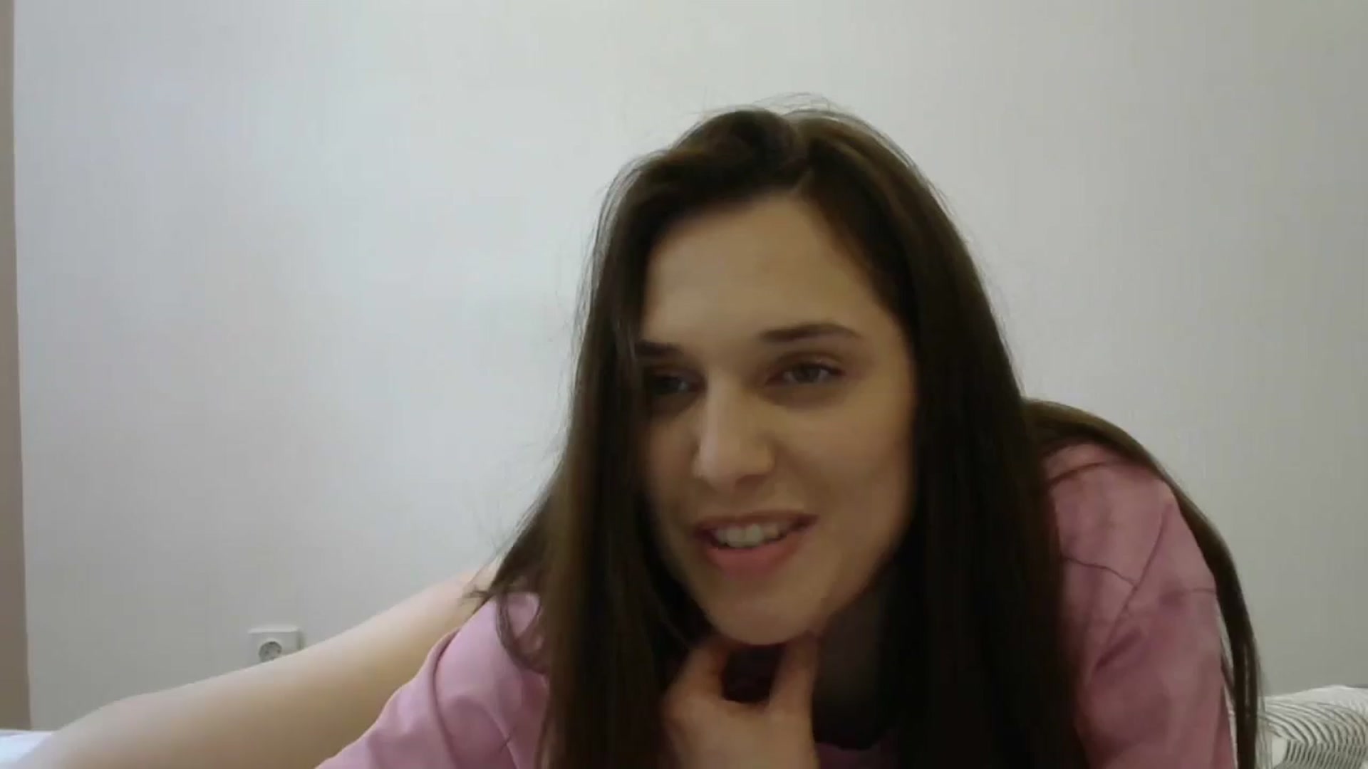 Gallery image thumbnail from HaleyReed's myfreecams stream on, 04/22/2024, 12:19 image 20 of 20