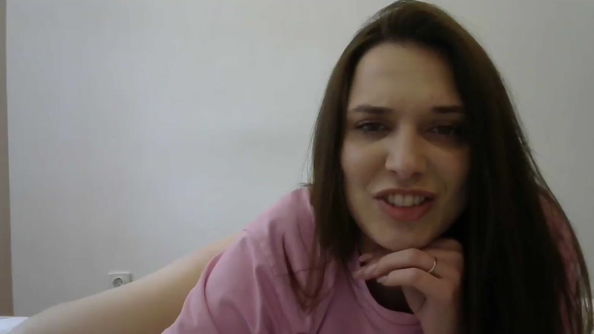 Gallery image thumbnail from HaleyReed's myfreecams stream on, 04/22/2024, 12:19 image 15 of 20