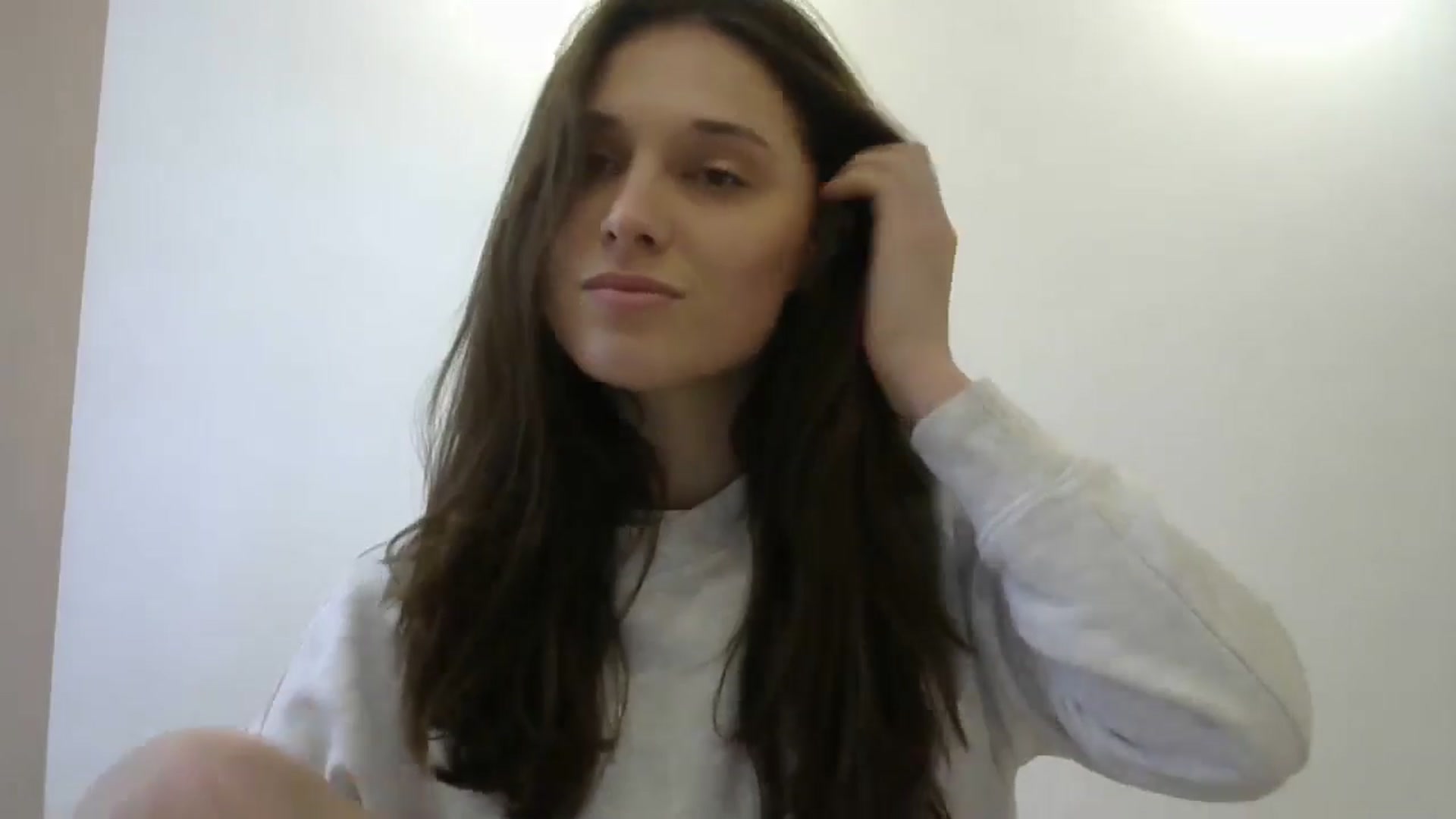 Gallery image thumbnail from HaleyReed's myfreecams stream on, 04/25/2024, 13:24 image 6 of 20