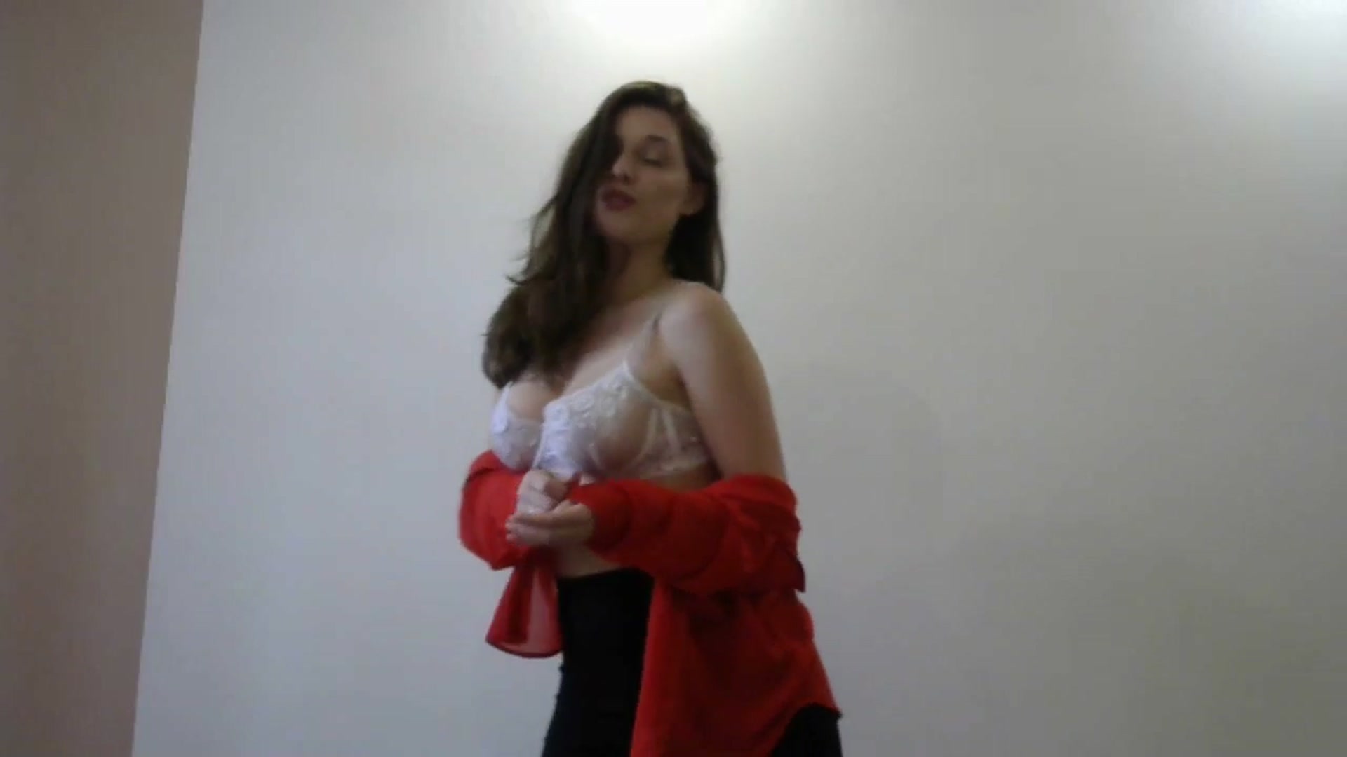Gallery image thumbnail from HaleyReed's myfreecams stream on, 04/26/2024, 13:37 image 16 of 20