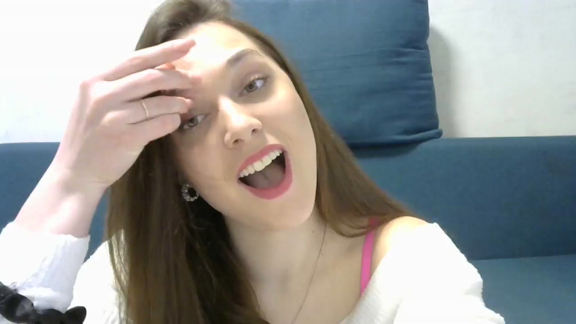 Gallery image thumbnail from HaleyReed's myfreecams stream on, 04/29/2024, 10:22 image 16 of 20