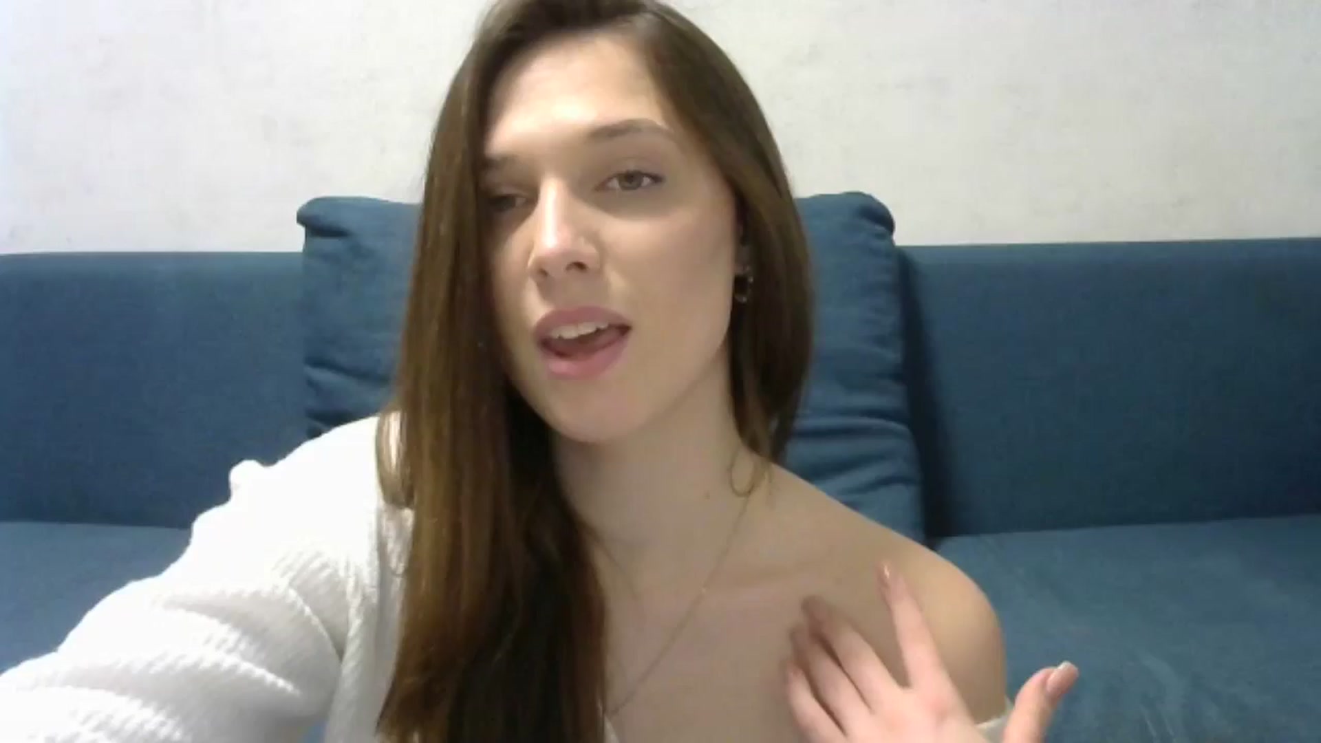 Gallery image thumbnail from HaleyReed's myfreecams stream on, 04/29/2024, 13:19 image 1 of 20