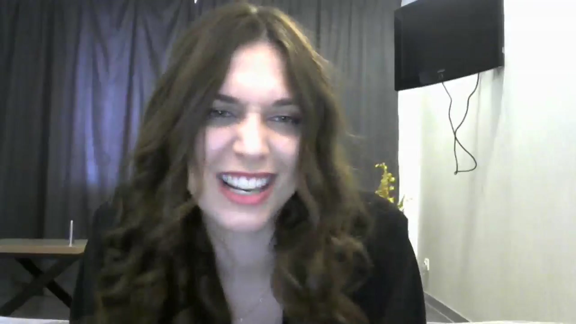 Gallery image thumbnail from HaleyReed's myfreecams stream on, 05/02/2024, 11:36 image 9 of 20