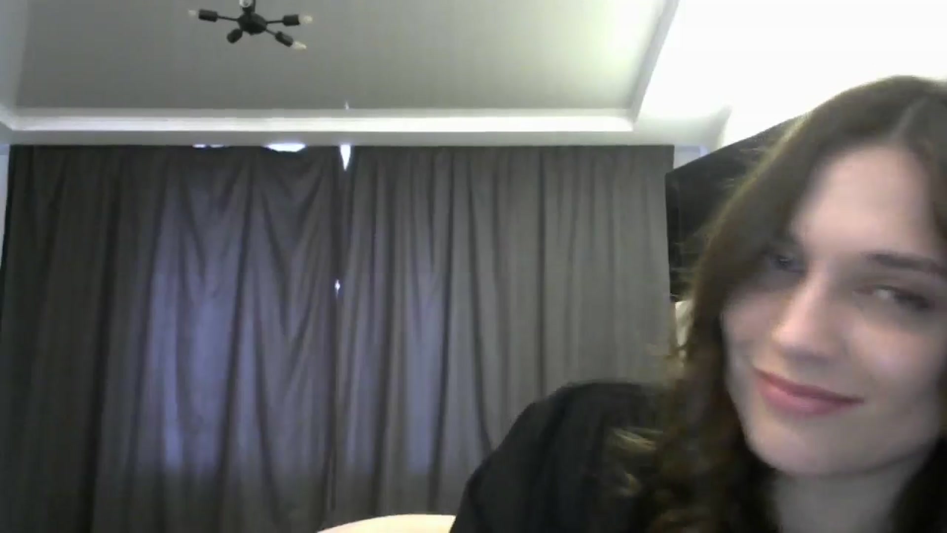 Gallery image thumbnail from HaleyReed's myfreecams stream on, 05/02/2024, 11:36 image 19 of 20