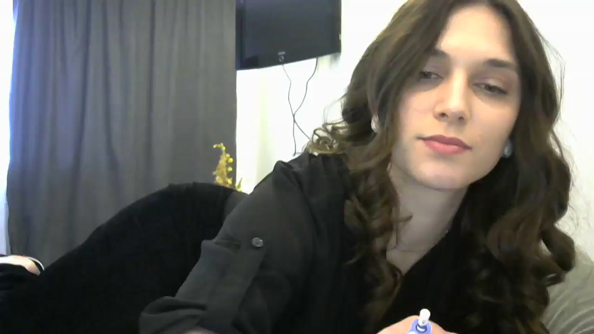 Gallery image thumbnail from HaleyReed's myfreecams stream on, 05/02/2024, 12:18 image 1 of 20
