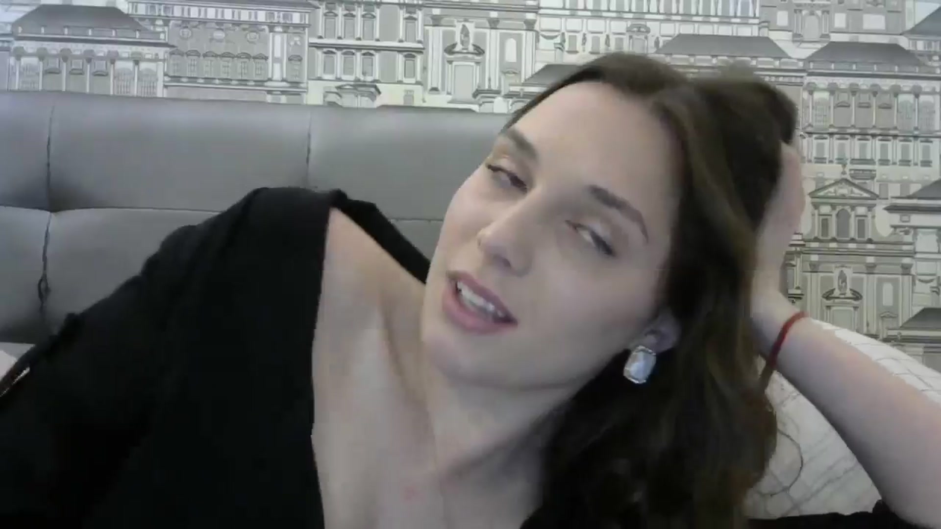 Gallery image thumbnail from HaleyReed's myfreecams stream on, 05/02/2024, 13:12 image 13 of 20