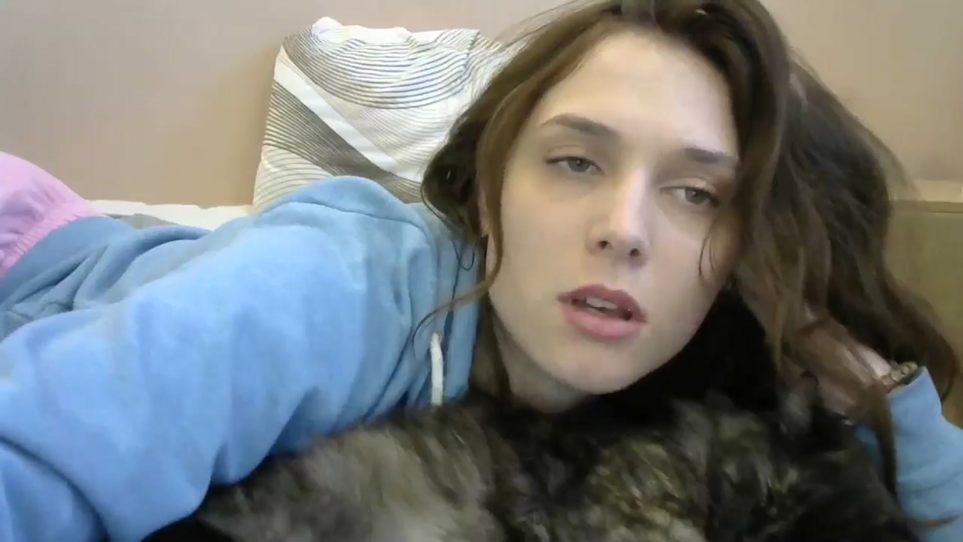 Gallery image thumbnail from HaleyReed's myfreecams stream on, 05/04/2024, 14:46 image 12 of 20