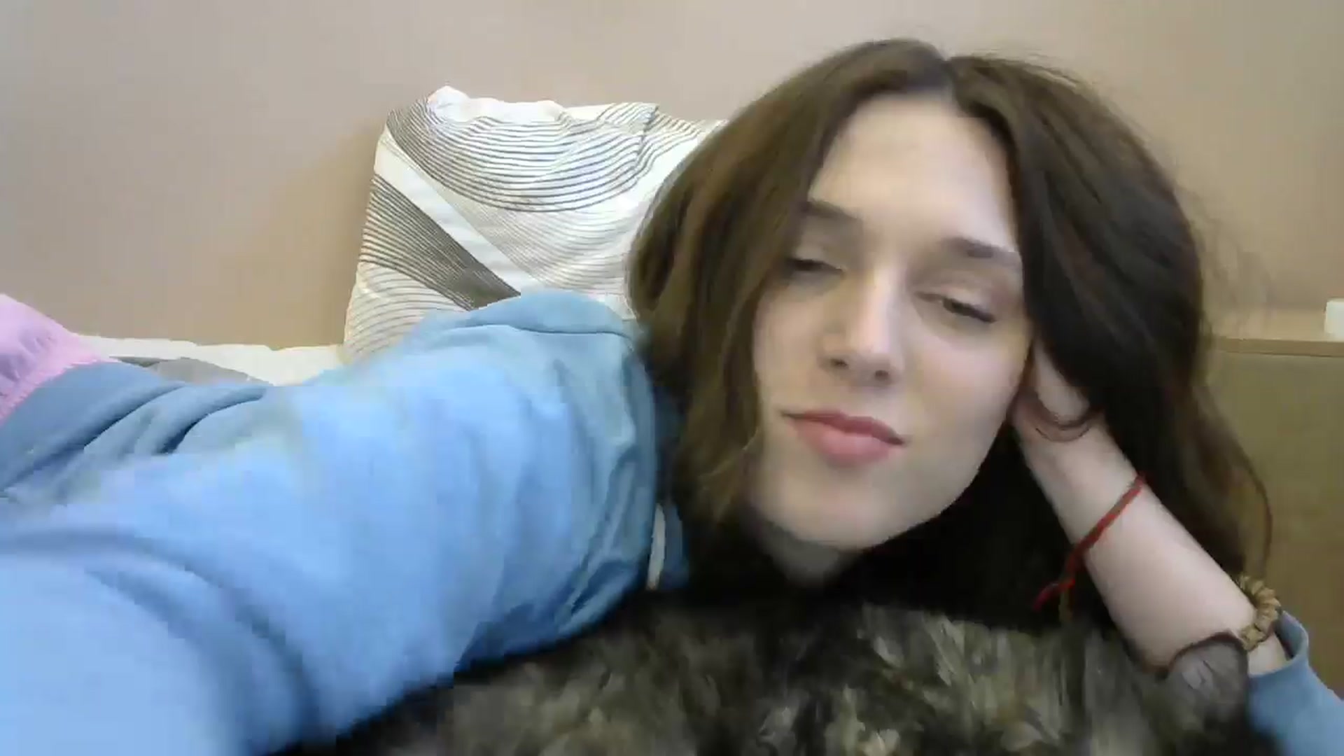 Gallery image thumbnail from HaleyReed's myfreecams stream on, 05/04/2024, 14:46 image 7 of 20