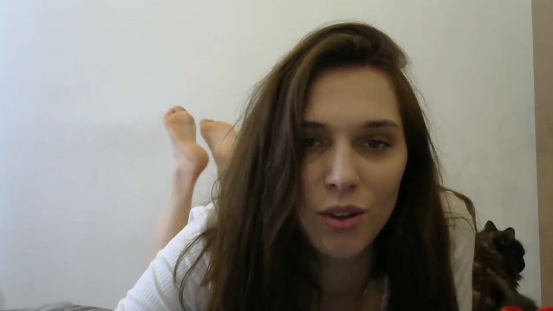 Gallery image thumbnail from HaleyReed's myfreecams stream on, 05/05/2024, 11:56 image 6 of 20