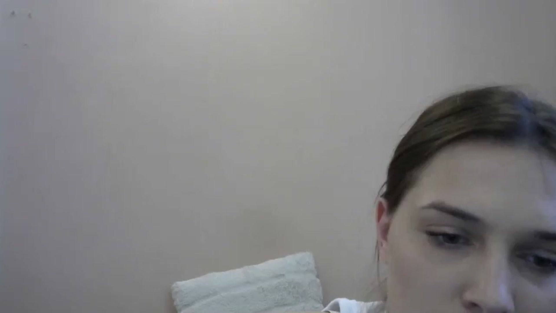 Gallery image thumbnail from HaleyReed's myfreecams stream on, 05/07/2024, 15:06 image 4 of 20