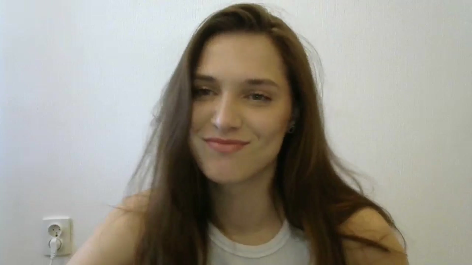 Gallery image thumbnail from HaleyReed's myfreecams stream on, 05/08/2024, 11:16 image 16 of 20