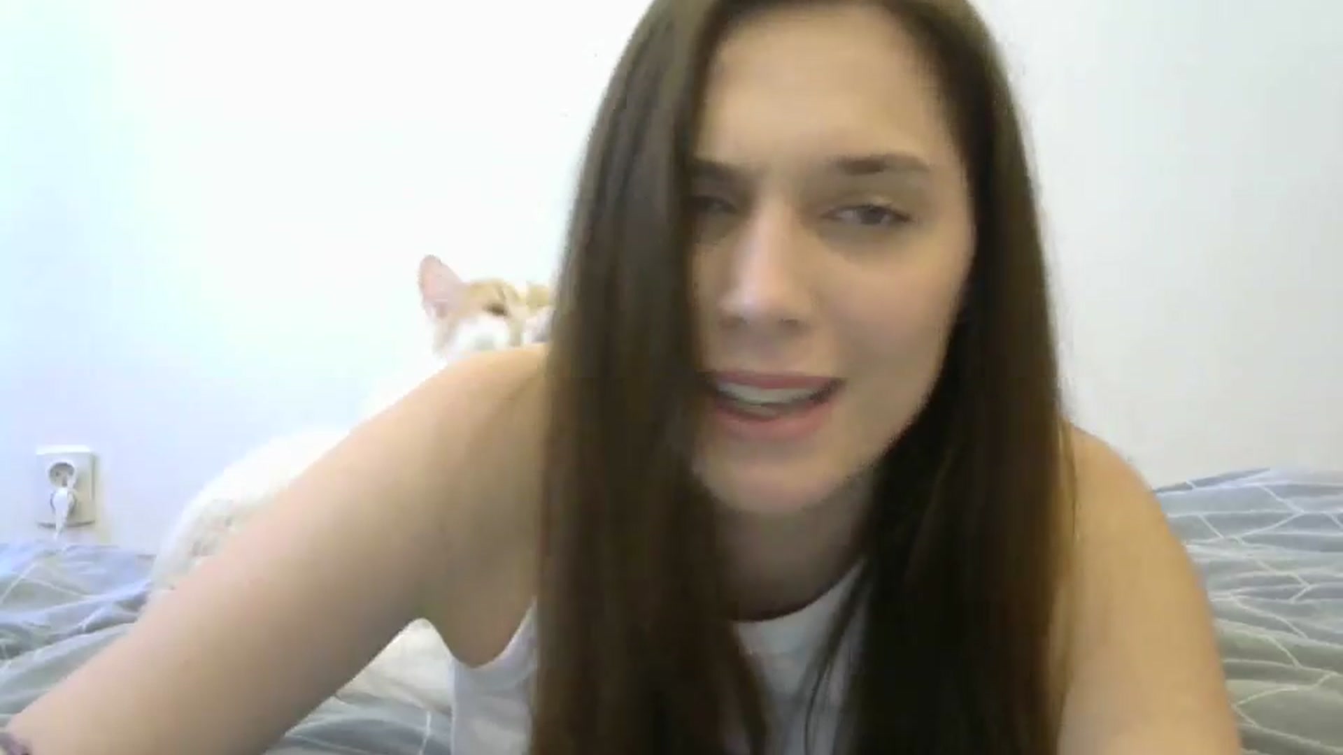 Gallery image thumbnail from HaleyReed's myfreecams stream on, 05/08/2024, 13:16 image 15 of 20