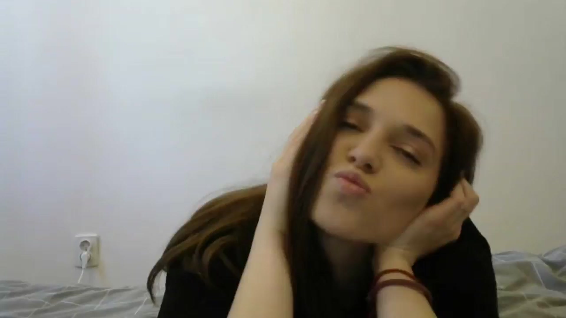 Gallery image thumbnail from HaleyReed's myfreecams stream on, 05/09/2024, 10:42 image 7 of 20