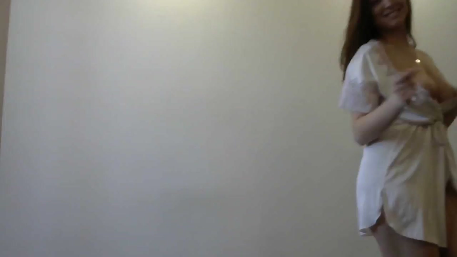 Gallery image thumbnail from HaleyReed's myfreecams stream on, 05/09/2024, 11:25 image 4 of 20