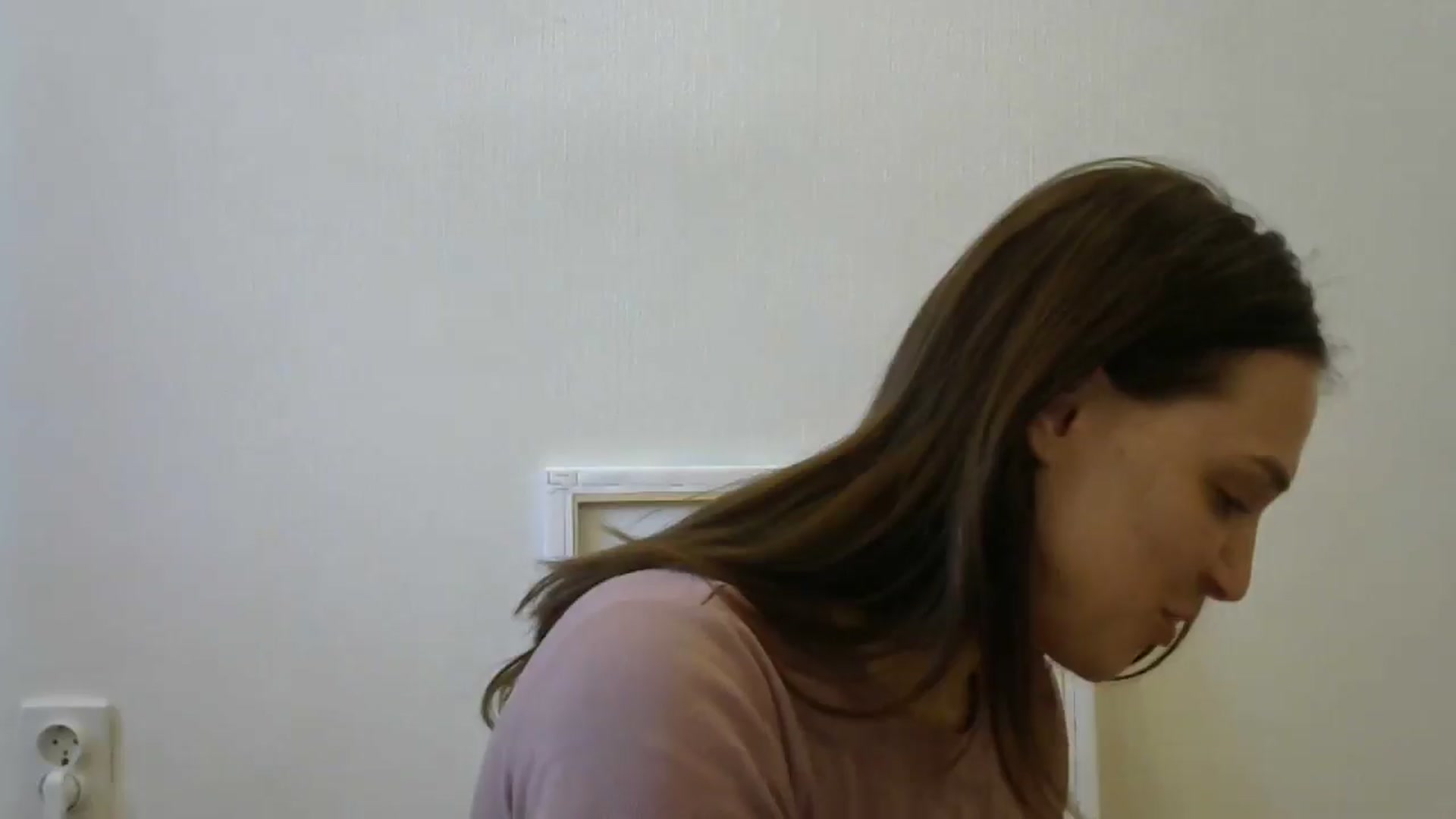 Gallery image thumbnail from HaleyReed's myfreecams stream on, 05/09/2024, 12:30 image 9 of 20