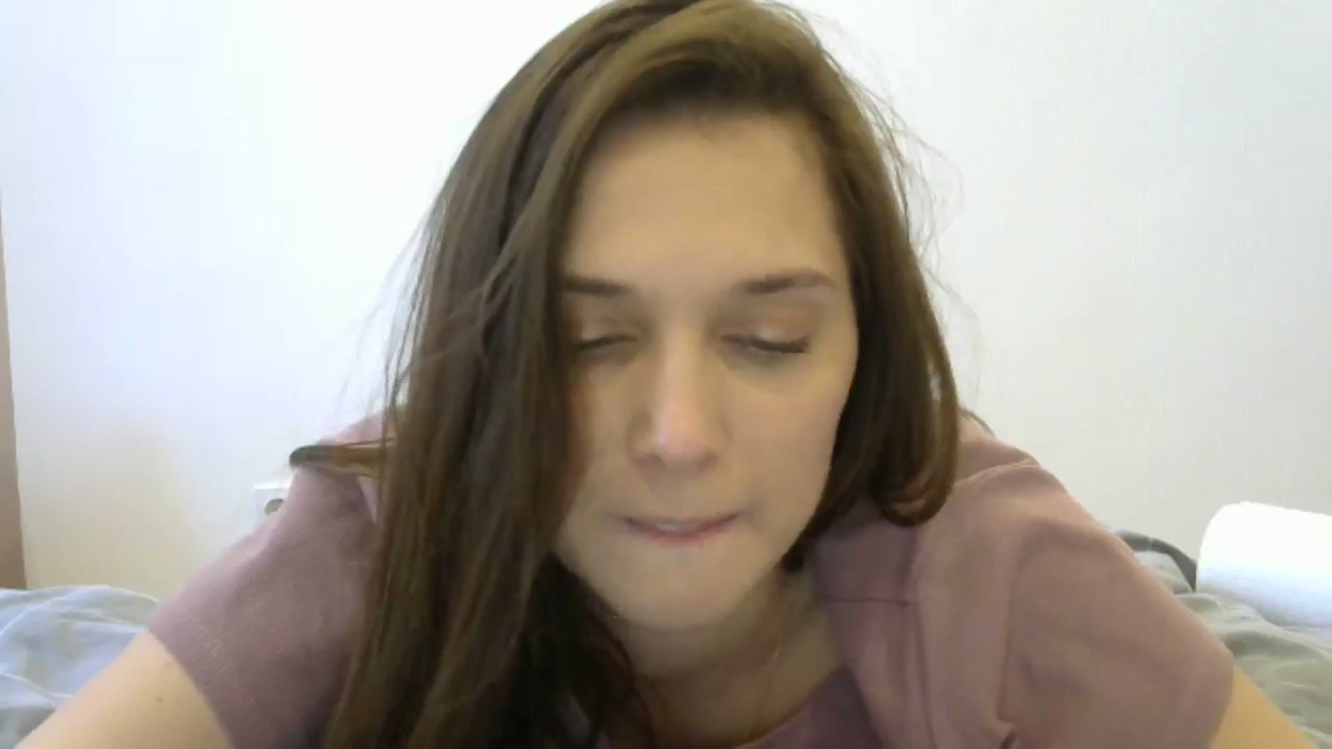 Gallery image thumbnail from HaleyReed's myfreecams stream on, 05/09/2024, 13:41 image 17 of 20