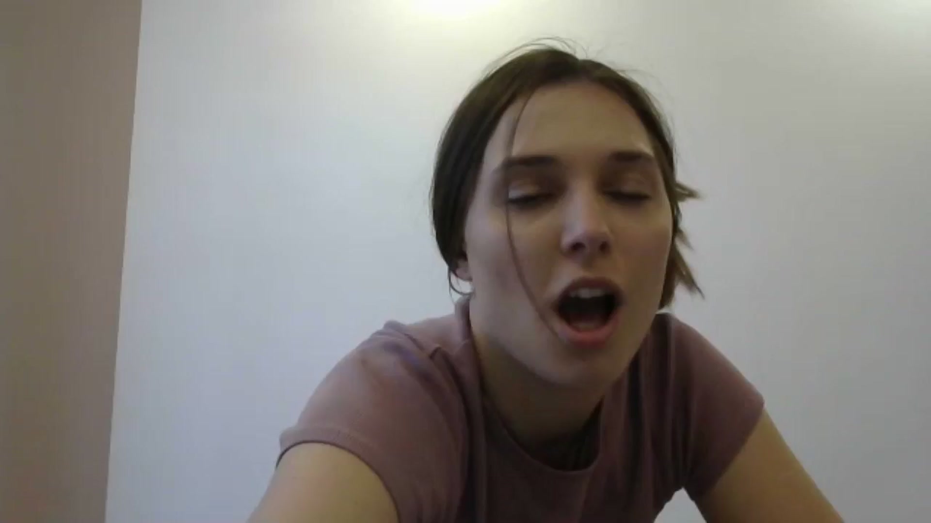 Gallery image thumbnail from HaleyReed's myfreecams stream on, 05/09/2024, 13:41 image 6 of 20