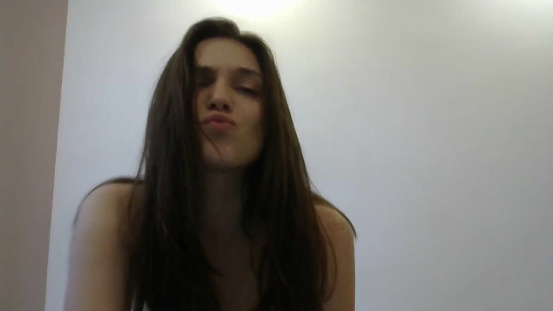 Gallery image thumbnail from HaleyReed's myfreecams stream on, 05/09/2024, 13:41 image 2 of 20