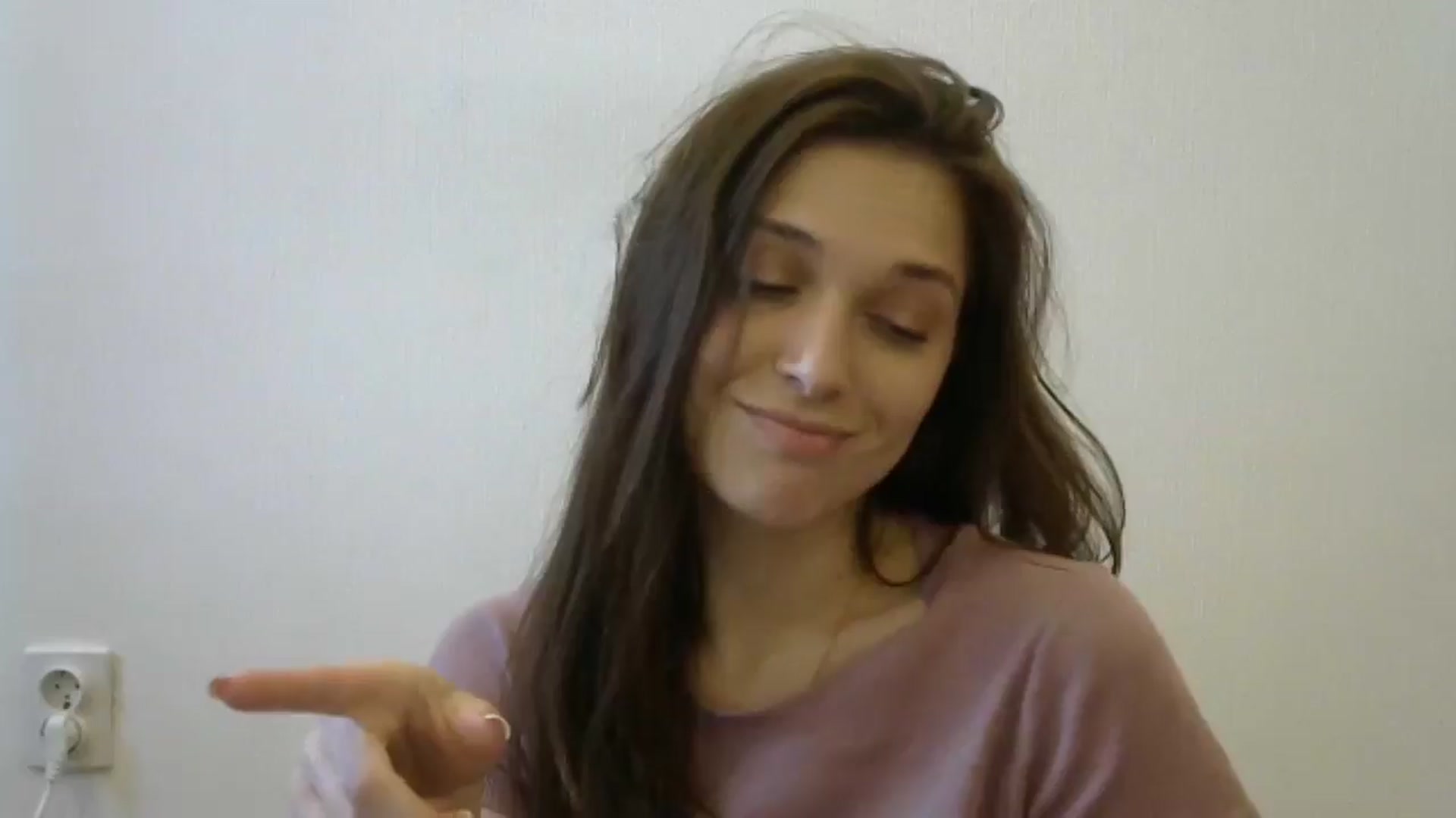 Gallery image thumbnail from HaleyReed's myfreecams stream on, 05/09/2024, 14:15 image 8 of 20