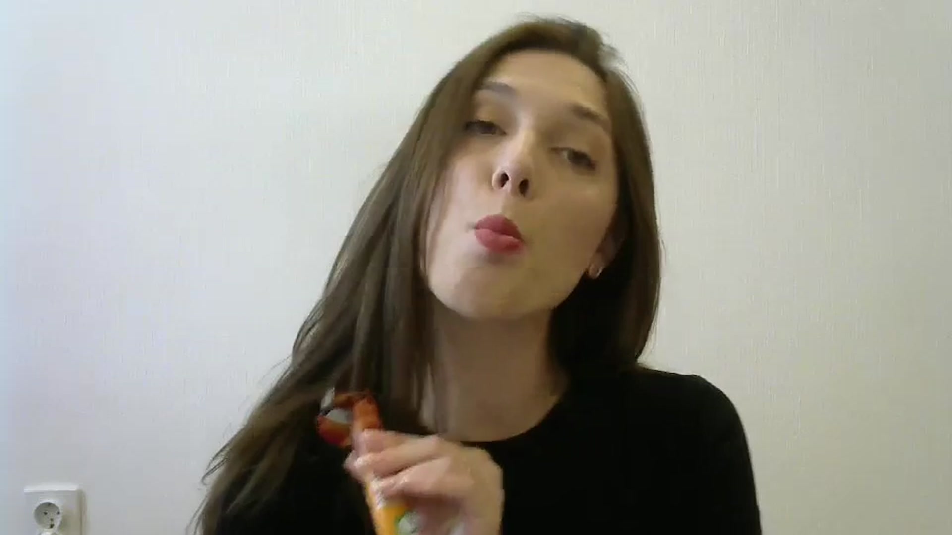 Gallery image thumbnail from HaleyReed's myfreecams stream on, 05/10/2024, 11:17 image 19 of 20