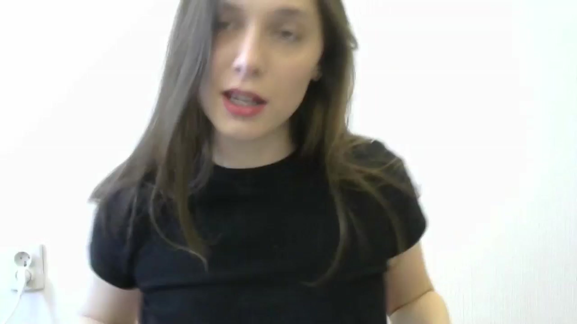 Gallery image thumbnail from HaleyReed's myfreecams stream on, 05/10/2024, 11:35 image 1 of 20
