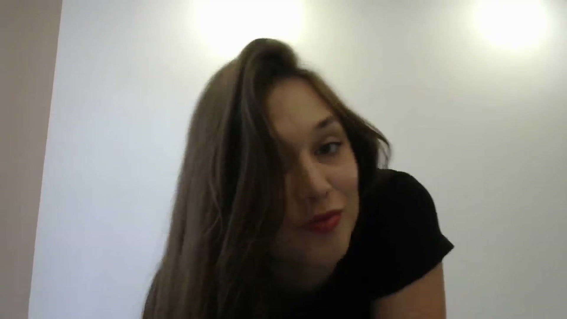 Gallery image thumbnail from HaleyReed's myfreecams stream on, 05/10/2024, 13:14 image 14 of 20