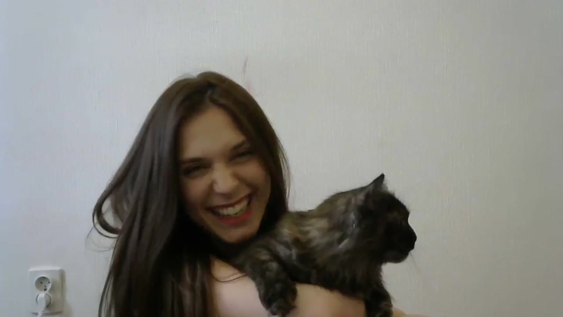 Gallery image thumbnail from HaleyReed's myfreecams stream on, 05/10/2024, 13:14 image 6 of 20