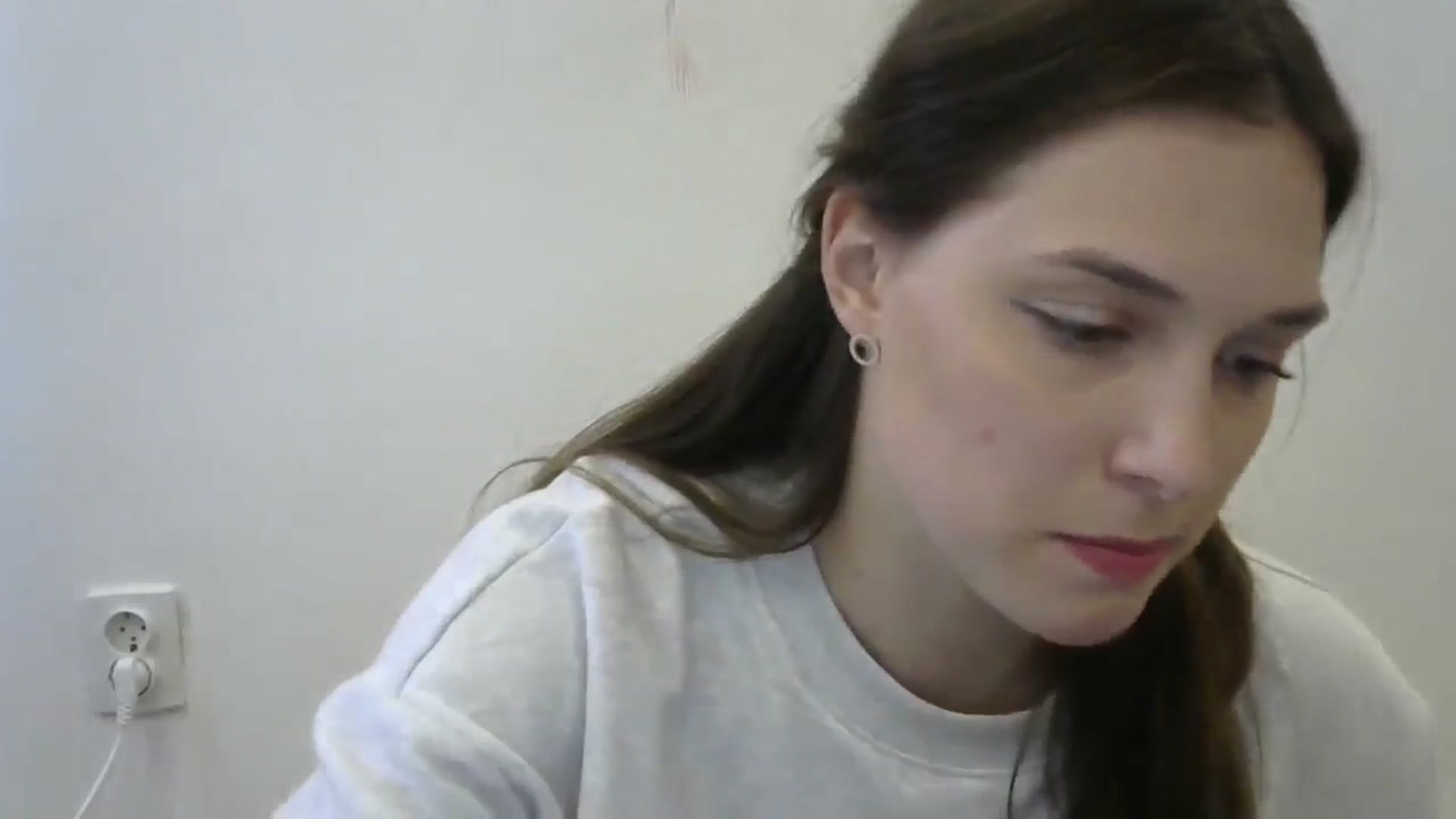 Gallery image thumbnail from HaleyReed's myfreecams stream on, 05/10/2024, 14:55 image 15 of 20