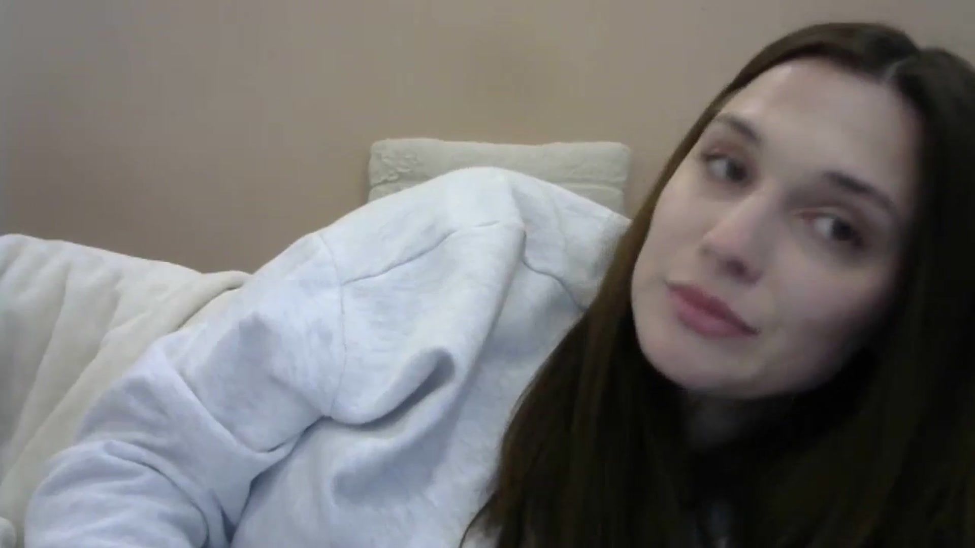 Gallery image thumbnail from HaleyReed's myfreecams stream on, 05/12/2024, 16:18 image 14 of 20