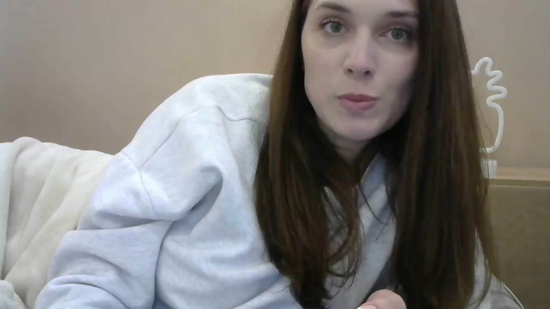Gallery image thumbnail from HaleyReed's myfreecams stream on, 05/12/2024, 16:18 image 10 of 20