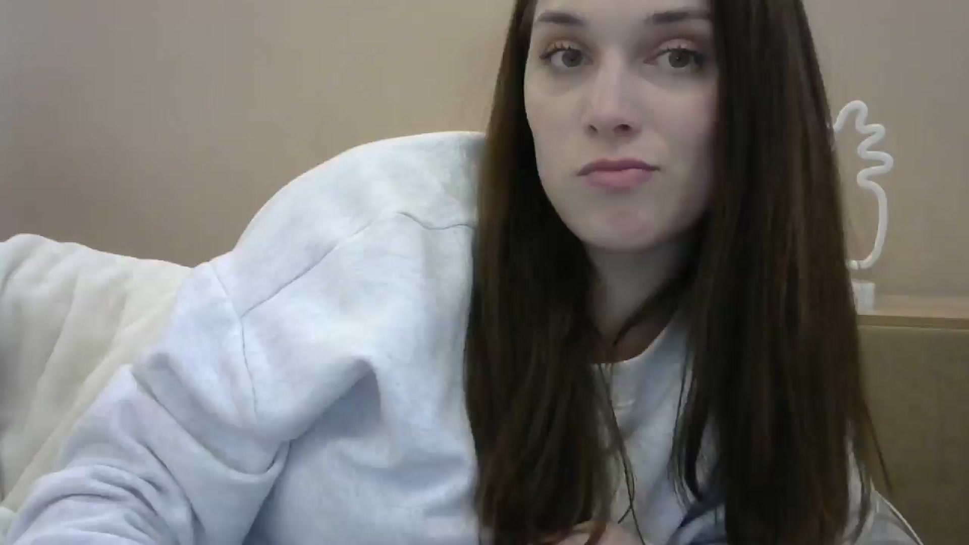 Gallery image thumbnail from HaleyReed's myfreecams stream on, 05/12/2024, 16:18 image 13 of 20