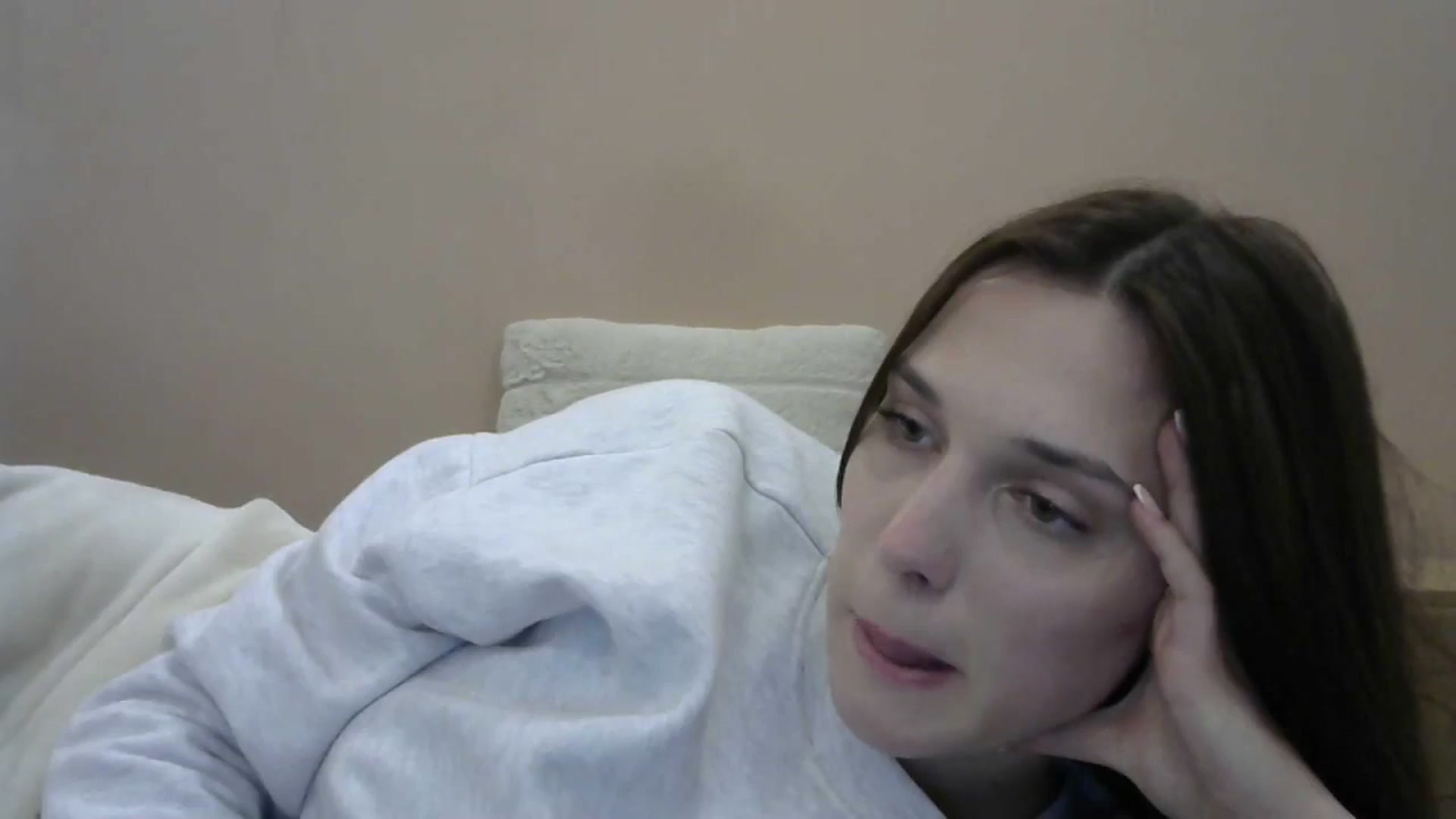 Gallery image thumbnail from HaleyReed's myfreecams stream on, 05/12/2024, 16:31 image 17 of 20