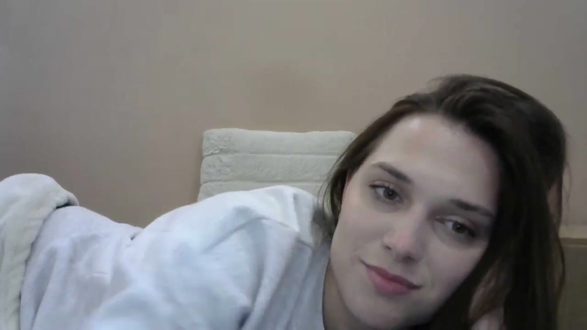 Gallery image thumbnail from HaleyReed's myfreecams stream on, 05/12/2024, 16:45 image 7 of 20