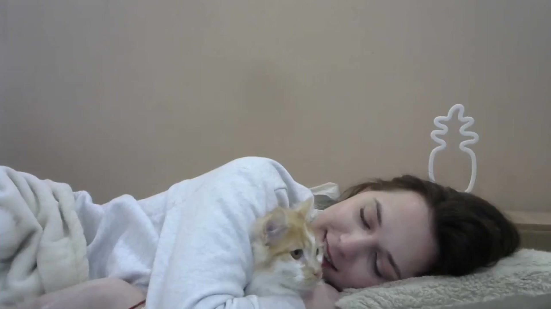 Gallery image thumbnail from HaleyReed's myfreecams stream on, 05/12/2024, 16:45 image 16 of 20