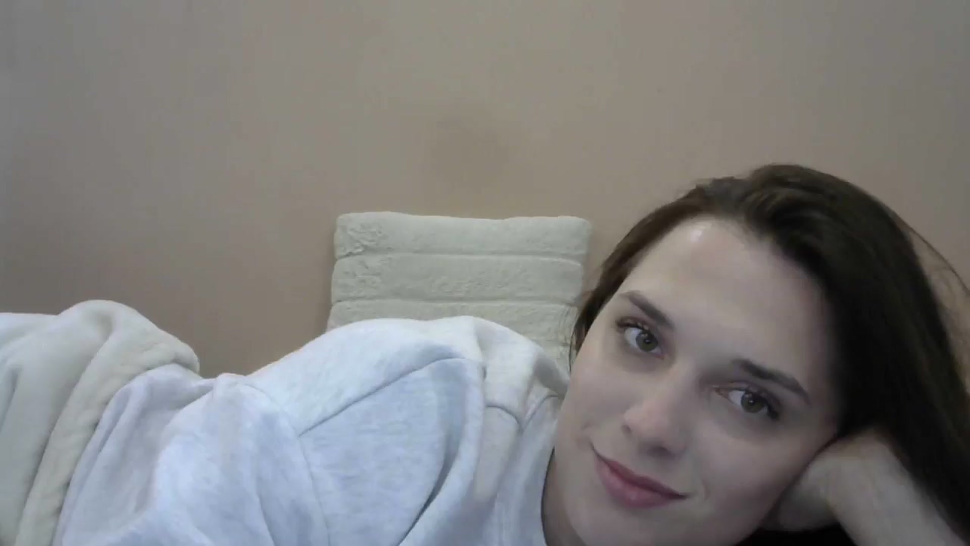 Gallery image thumbnail from HaleyReed's myfreecams stream on, 05/12/2024, 16:45 image 9 of 20
