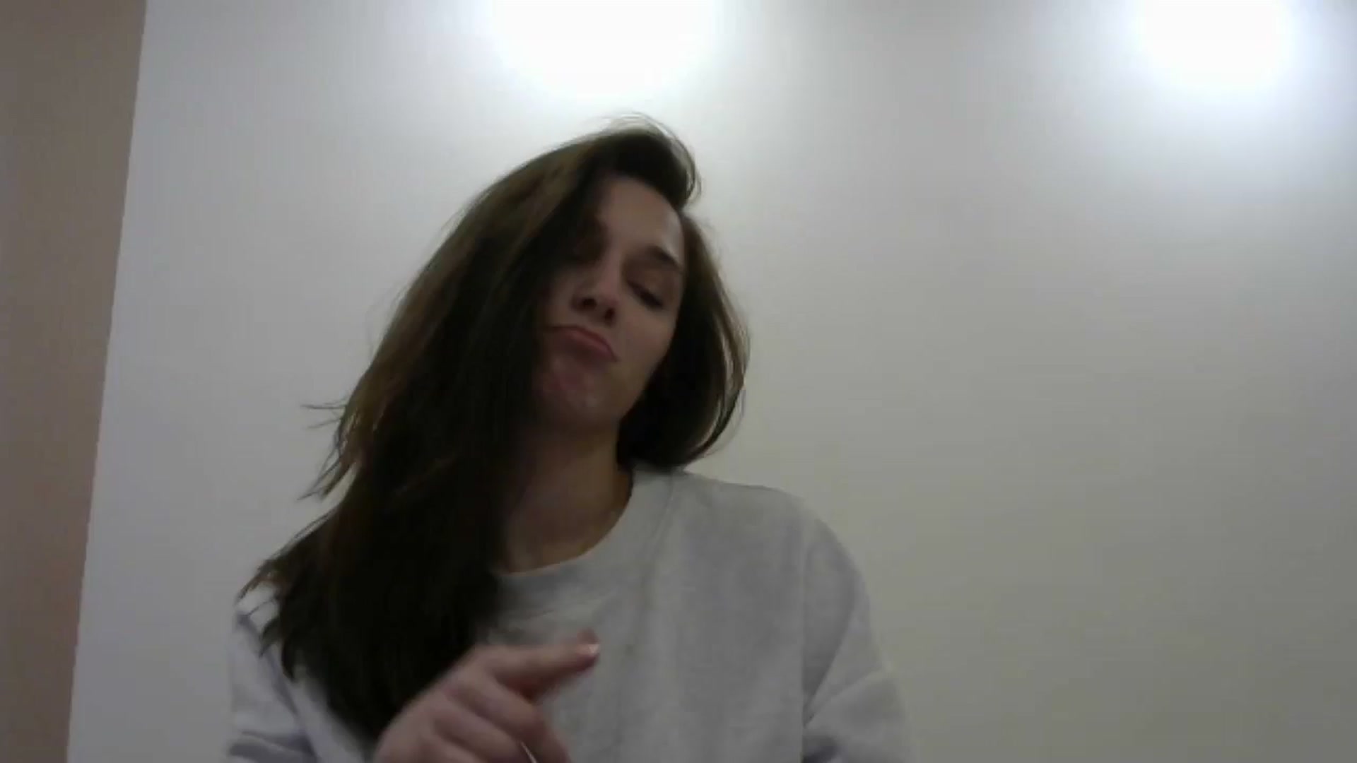 Gallery image thumbnail from HaleyReed's myfreecams stream on, 05/12/2024, 17:23 image 7 of 20